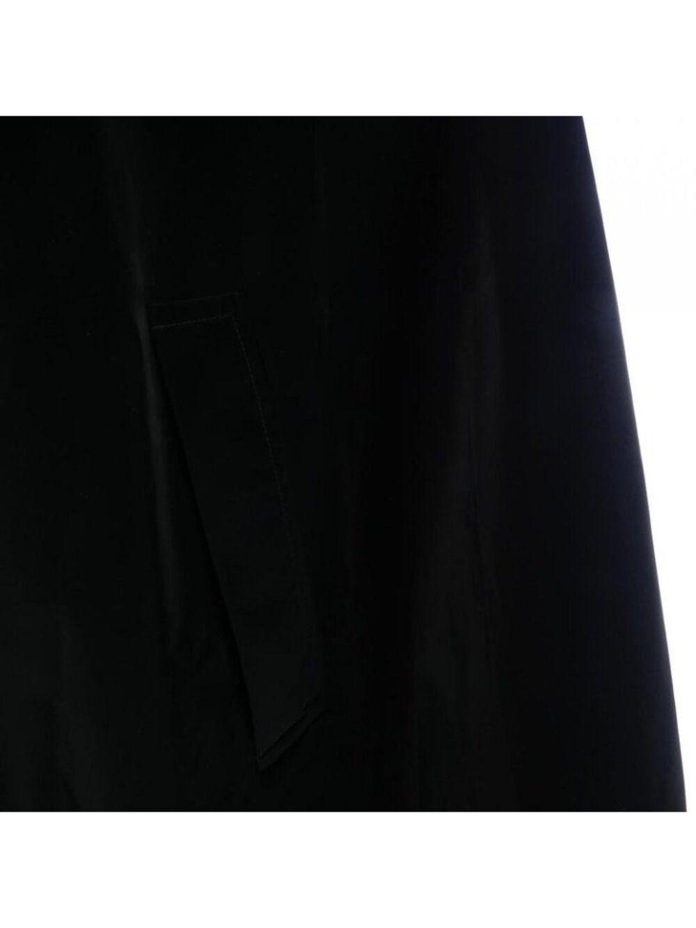 Chanel Cape - Picture 8 of 8